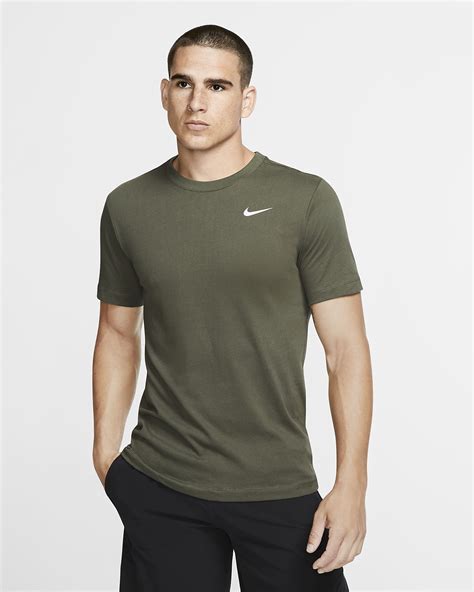 nike fitness shirts for men.